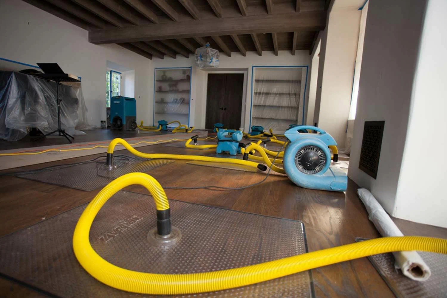 Commercial water damage drying system